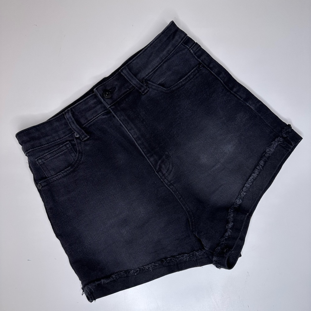 Kendall+ Kylie denim shorts